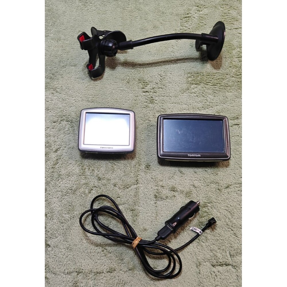Vtg TomTom GPS Lot: One XL & One 3rd Edition Portable Navigators Bundle